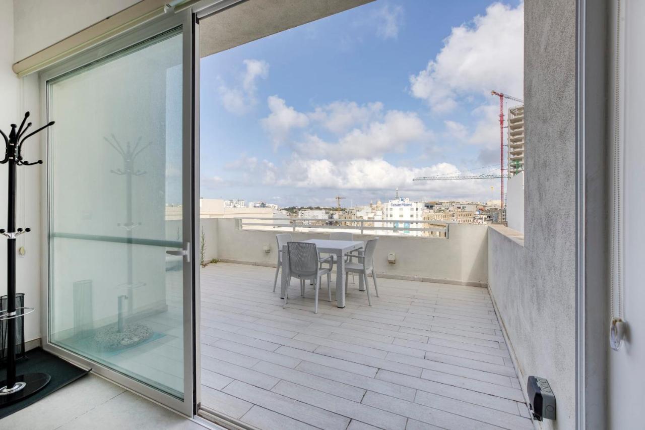 Gzira Penthouse - Hosted By Sweetstay Luaran gambar