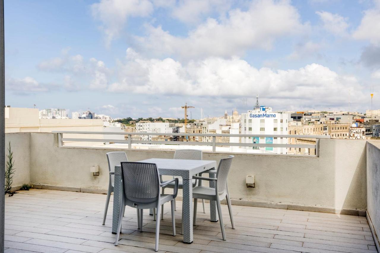 Gzira Penthouse - Hosted By Sweetstay Luaran gambar